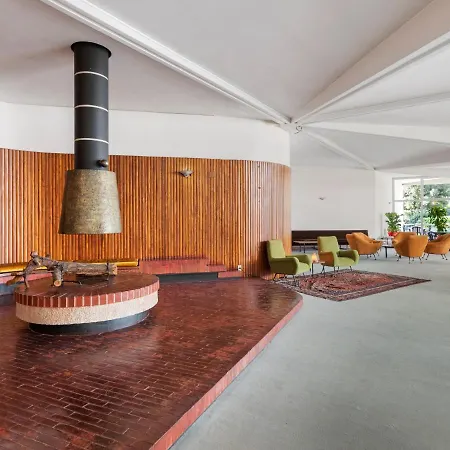 Cosy Holiday In With Swimming Pool Gardone Riviera